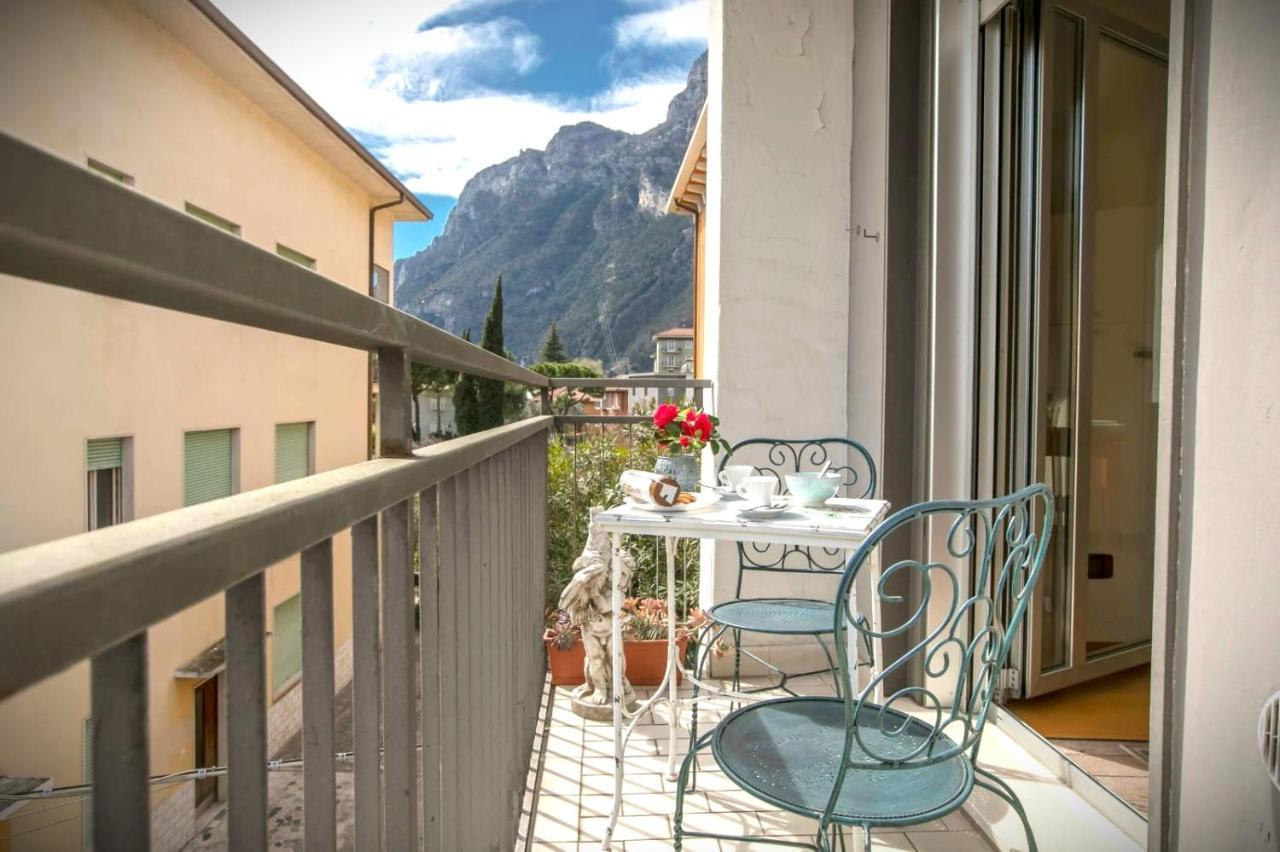 Riva Del Garda Nest Apartment ภายนอก รูปภาพ